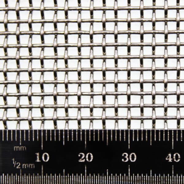 #8 Mesh - 2.28mm Aperture - 0.9mm Wire Diameter - SS304 Grade - Woven Wire Mesh