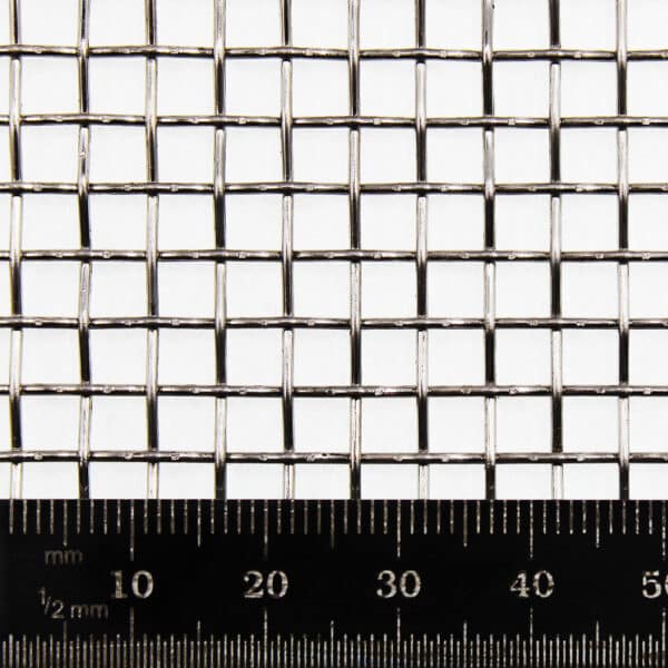 #4 Mesh - 5.45mm Aperture - 0.9mm Wire Diameter - SS304 Grade - Woven Wire Mesh