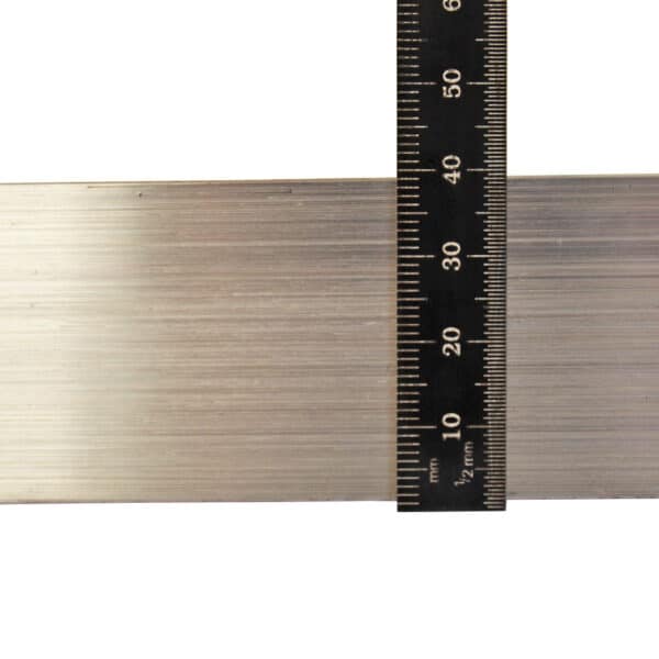 Aluminium Angle Bar 38.1mm x 38.1mm x 3.175mm Image