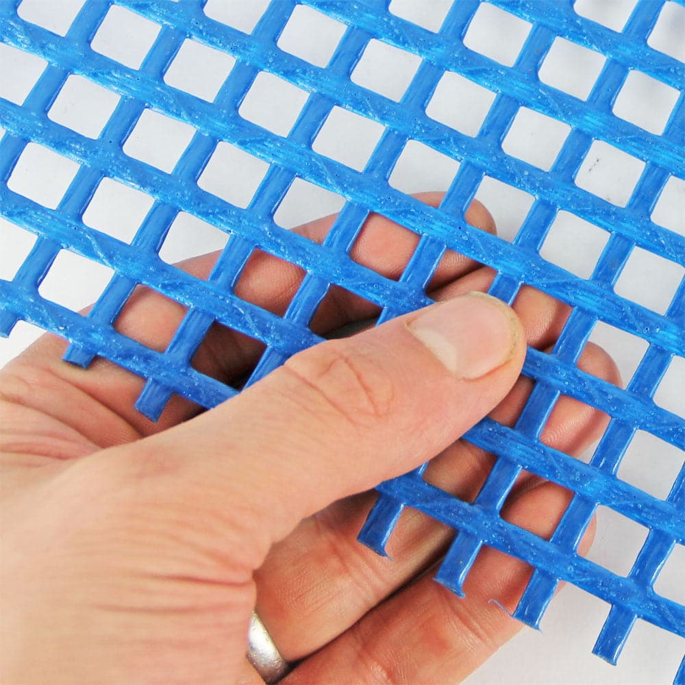 Heavy Duty Blue PVC Lattice Mesh (9mm Hole x 5mm Flat Strand) - Speciality  Metals