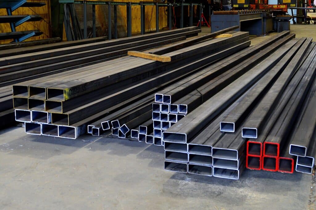 https://www.smetals.co.uk/wp-content/uploads/2023/05/Speciality-Metals-Metal-Rectangular-Hollow-Tubing-1024x681.jpg?utm_source=chatgpt.com
